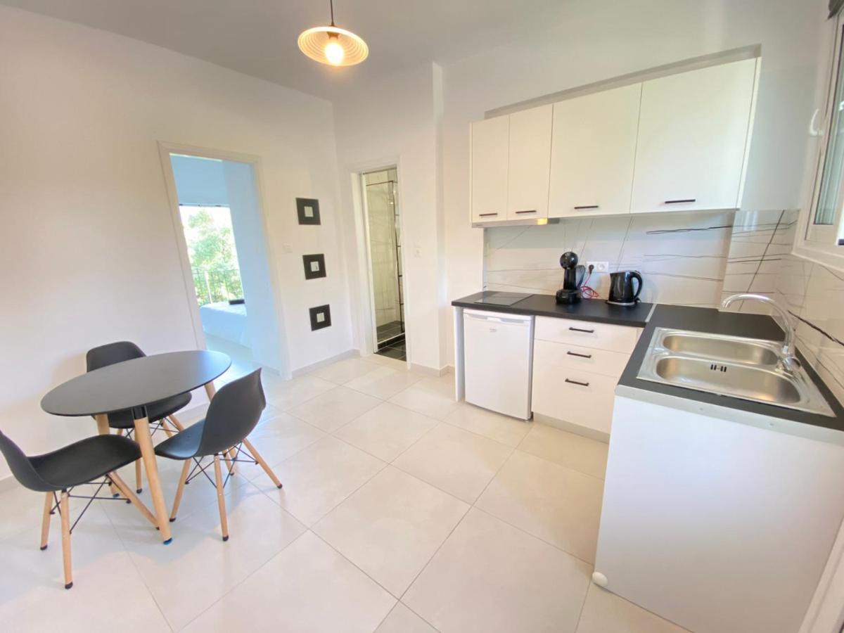 Alexander Apartment 2 Спартия Екстериор снимка