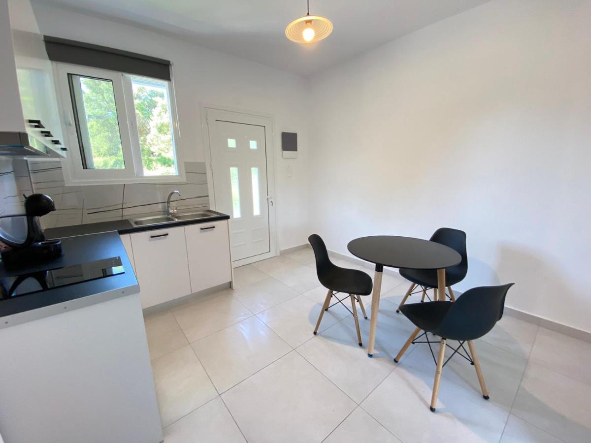 Alexander Apartment 2 Спартия Екстериор снимка